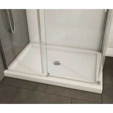 Maax B3Round 47-7/8" x 33-7/8" Rectangular Shower Base with Double Threshold and Center Drain 5 Maax B3Round 47-7/8" x 33-7/8" Rectangular Shower Base with Double Threshold and Center Drain - Image 3